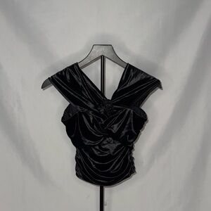 WAYF Black Rosette Off-the-Shoulder Velvet Top | Size Small | NWT 🖤